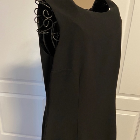 Louben Little Black Dress EUC Sheath Style Great Quality Sz 8 - Picture 4 of 16